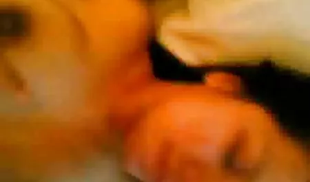 دو مقعد در طول سبزه عکس سکسی کون متحرک سبزه