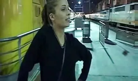خواهر کوچکتر در حمام به برادرش تسلیم عكس كون شد
