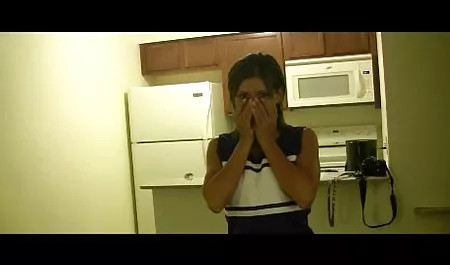 سرخ راننده تاکسی را مکید و او آن را در بیدمشک خود قرار داد عکس سکسی کون پسر